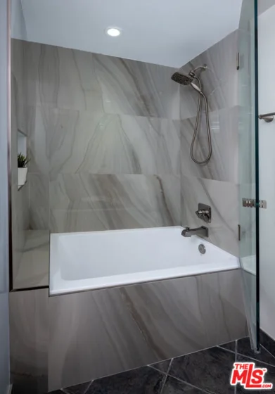 1155 N La Cienega Boulevard #508 photo 26
