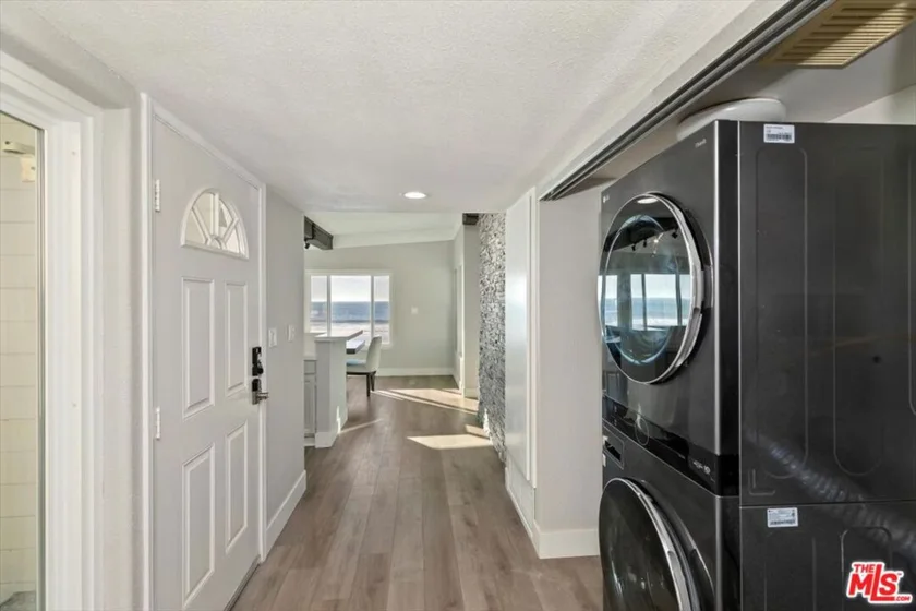 1610 Seacoast Drive #D photo 9