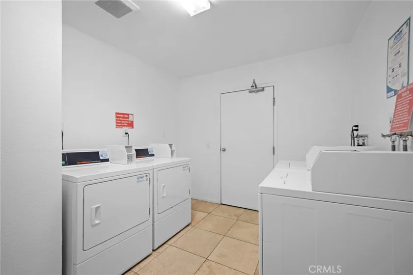 20253 Keswick Street #331 photo 17