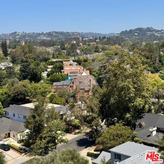 10535 Wilshire Boulevard #1610 photo 7