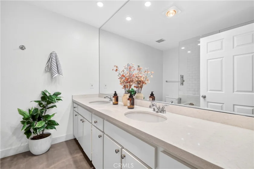 4301 Fulton Avenue #105 photo 22
