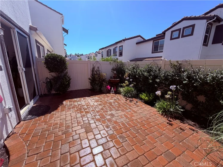 31827 Calle Brio photo 3