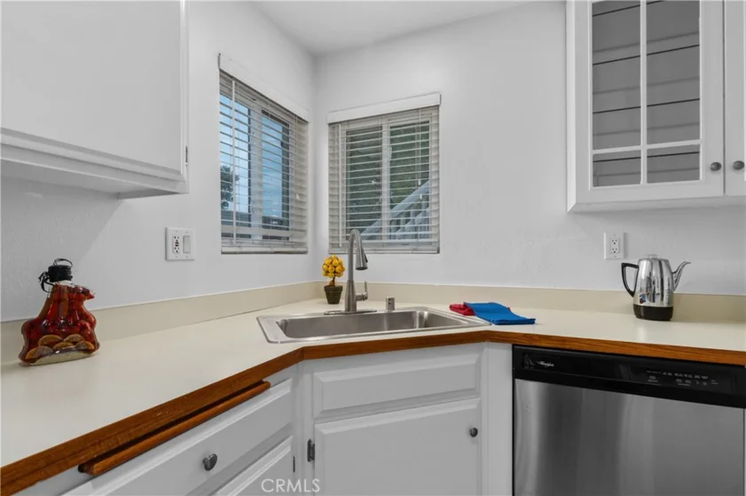 6951 Knollcrest Lane #56 photo 13