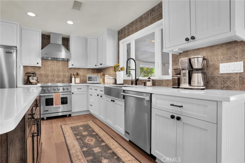 26465 Douglas Avenue photo 67