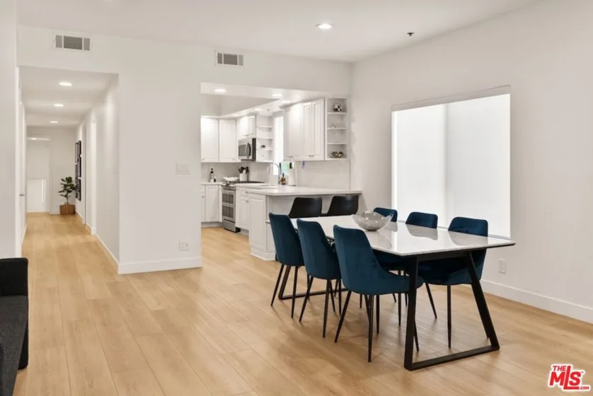 10620 Eastborne Avenue #102 photo 33