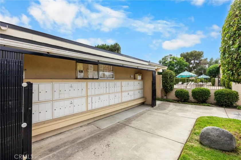 630 S Knott Avenue #25 photo 50