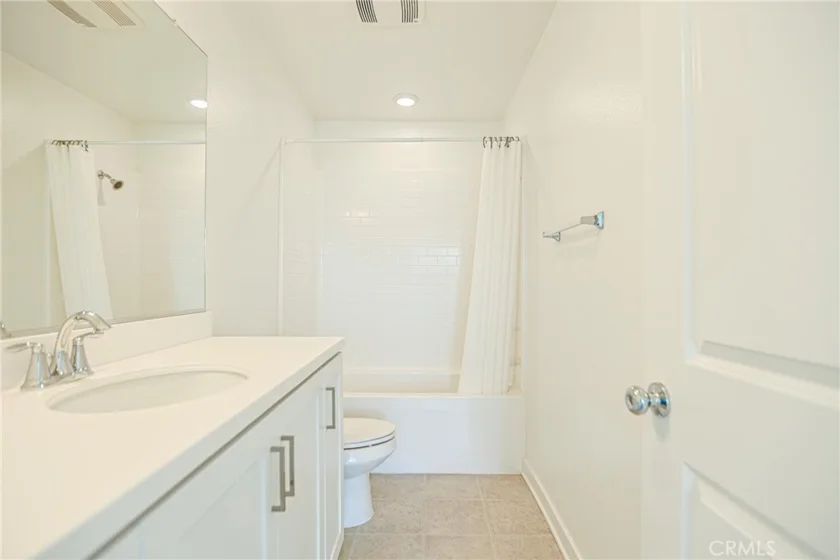 295 Vista Drive #87 photo 19
