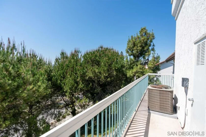 16470 Avenida Venusto #Unit F photo 8