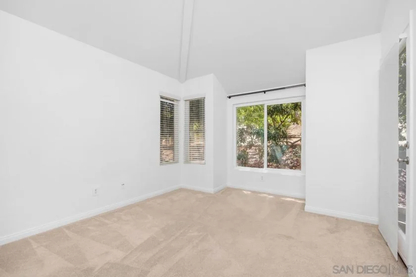 1564 Tanglewood Lane #15 photo 9