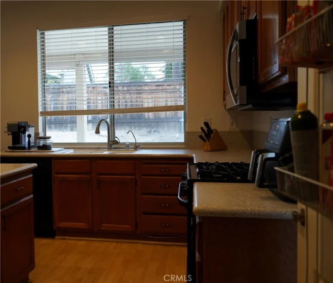 24054 Bearskin photo 9
