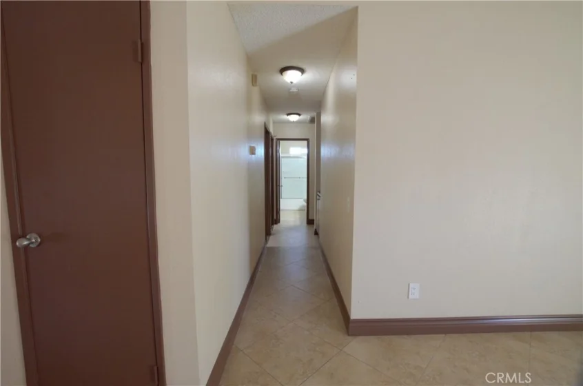 25189 Monroe Avenue photo 21