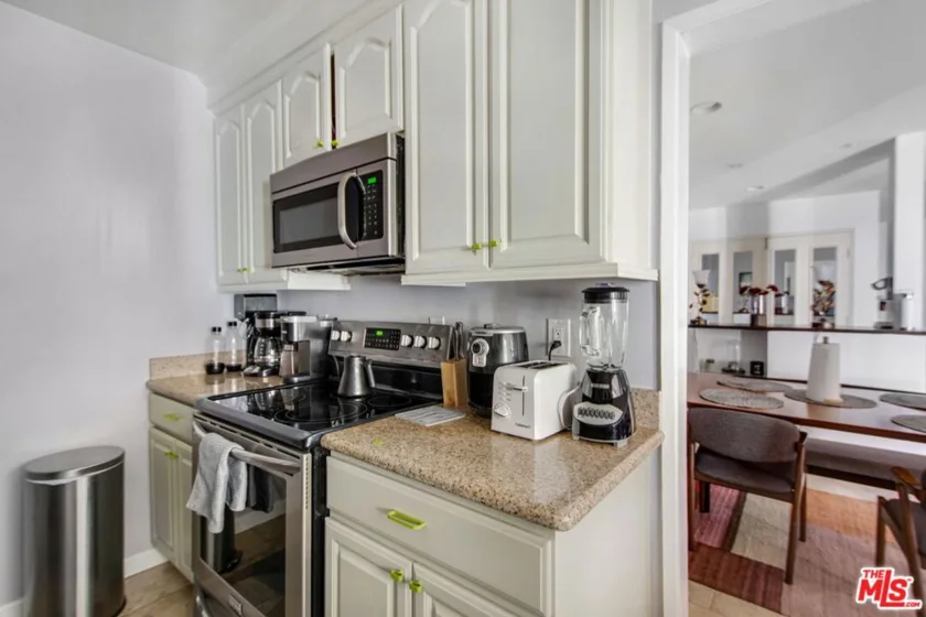 5651 Sumner Way #209 photo 15