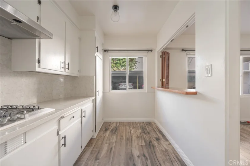 4579 Ambrose Avenue #4 photo 3