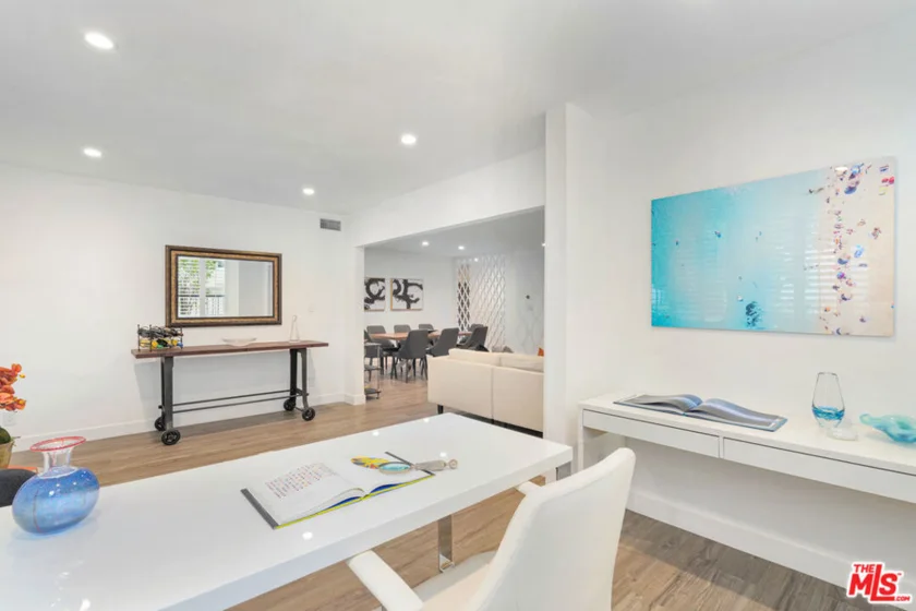 419 N Oakhurst Drive #101 photo 11