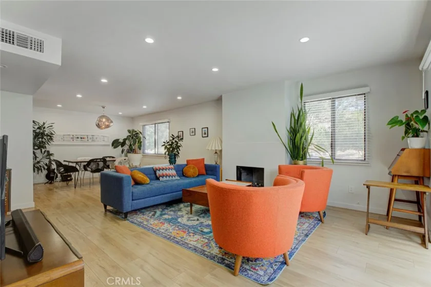 6847 Haskell Avenue #1 photo 7