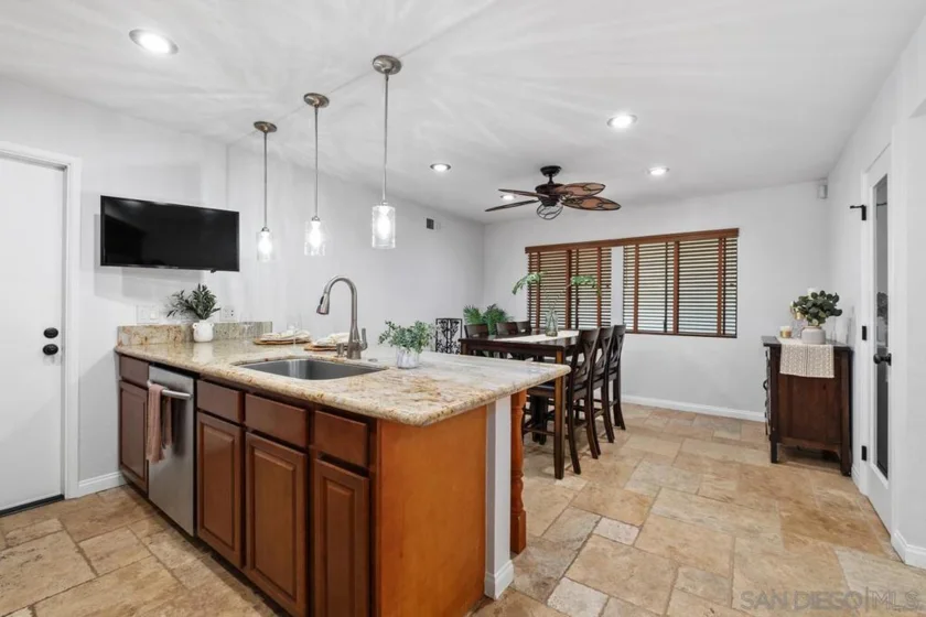 24455 Sutton Lane photo 3