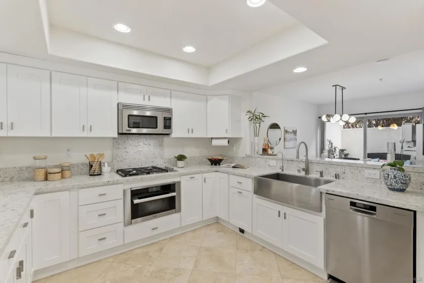 7520 Draper Avenue #3 photo 9