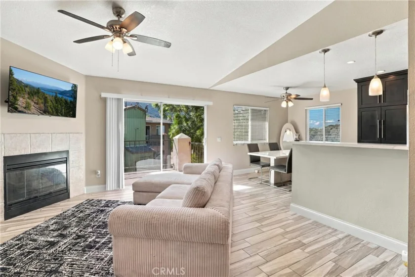 2616 Avenida Del Vista #B204 photo 2