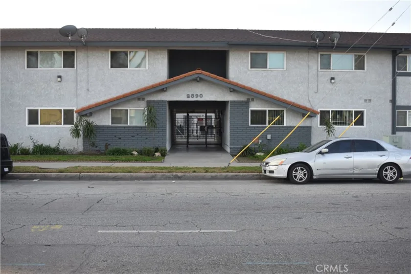 2890 E Artesia Boulevard #24 photo 1