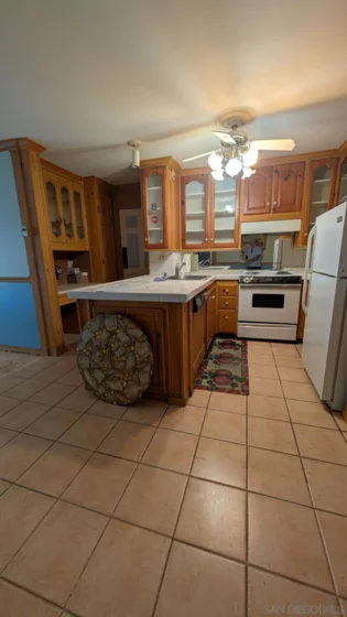 4600 Lamont #121 photo 3