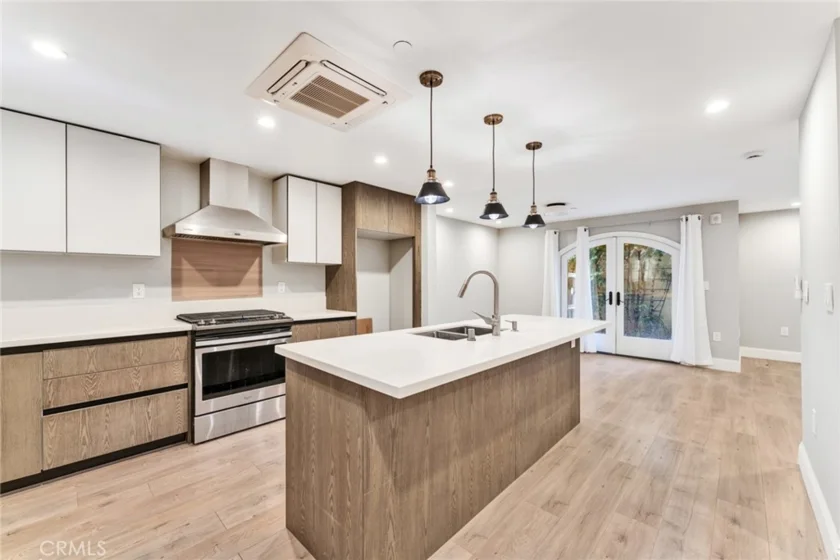 168 S Sierra Madre Boulevard #113 photo 11