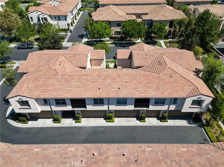 106 Bishop photo 53