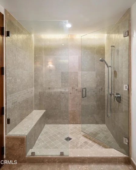 345 E Colorado Boulevard #302 photo 41