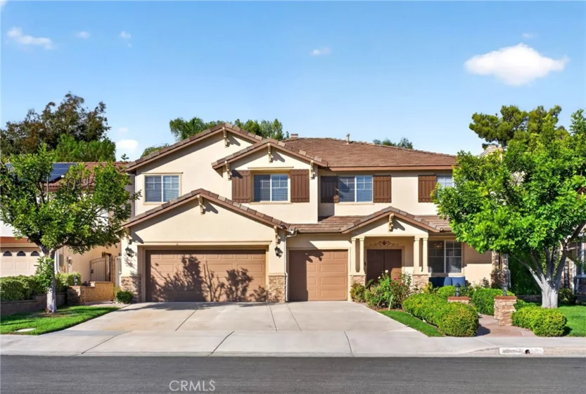 43048 Noble Court photo 1