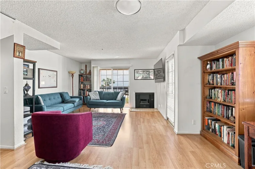 147 W Acacia #160 photo 8