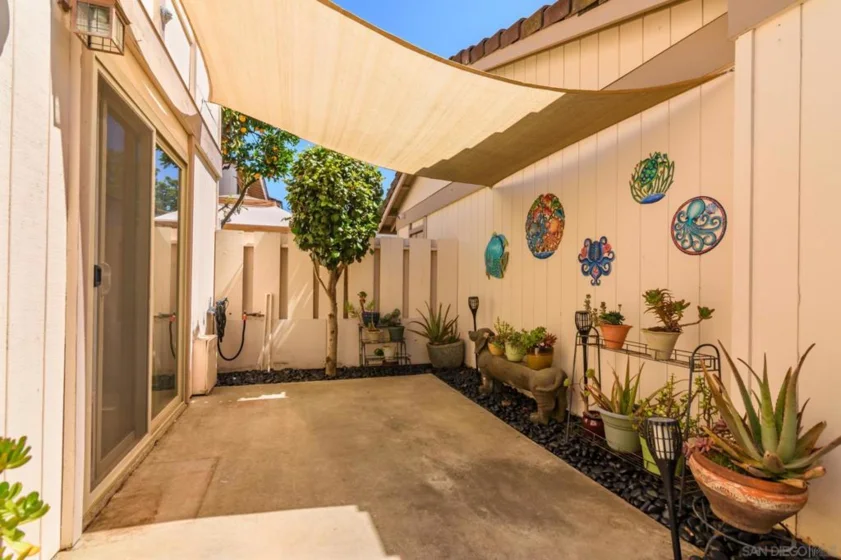 11148 Poblado Road photo 8