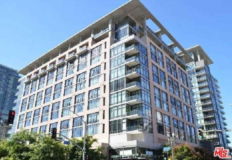1111 S Grand Avenue #614 photo 1