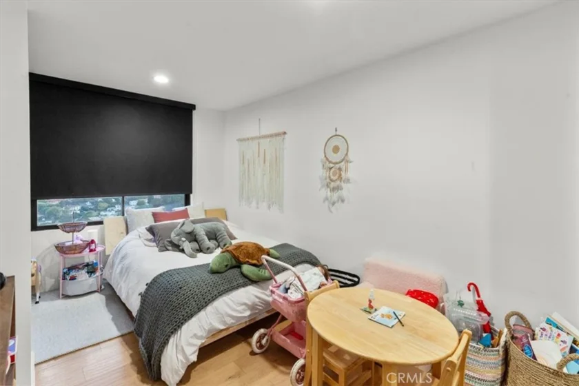 10501 Wilshire #2212 photo 3