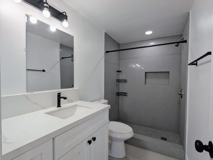 12635 Main #221 photo 8