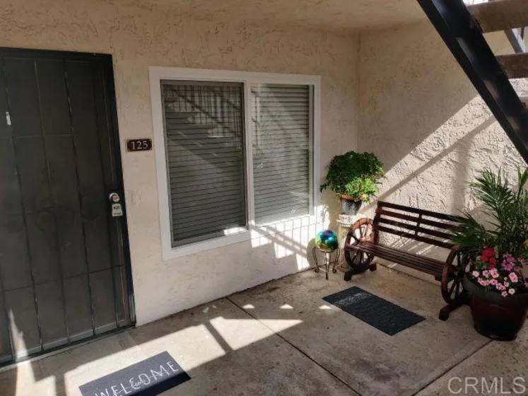 125 Candice Place photo 25
