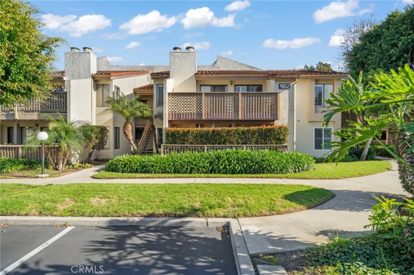 4852 Cabana Drive #102 photo 1