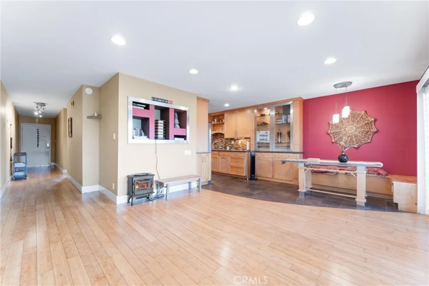 1061 Park Avenue photo 5