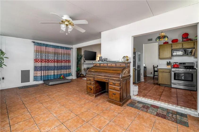 26014 Summer Dawn Court photo 3