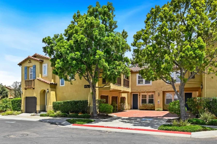 13295 Calle Del Campo #5 photo 6