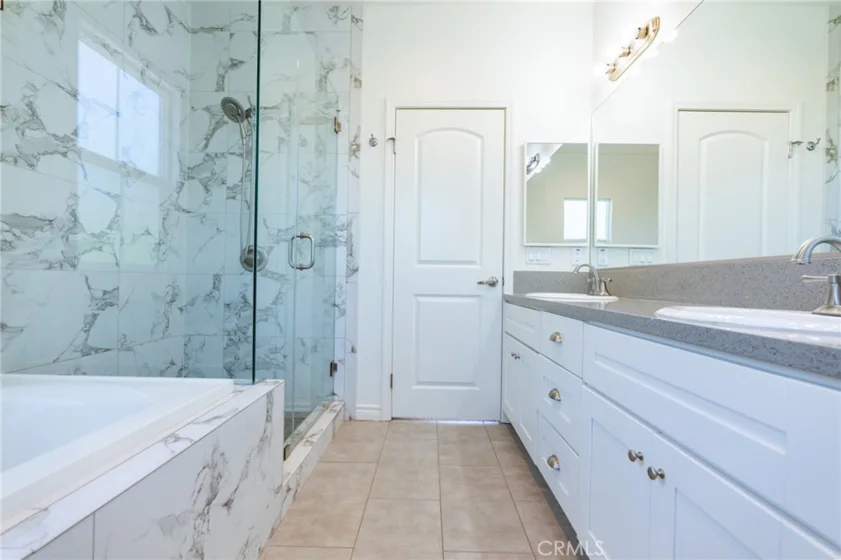 111 E Mclean Street #B photo 18
