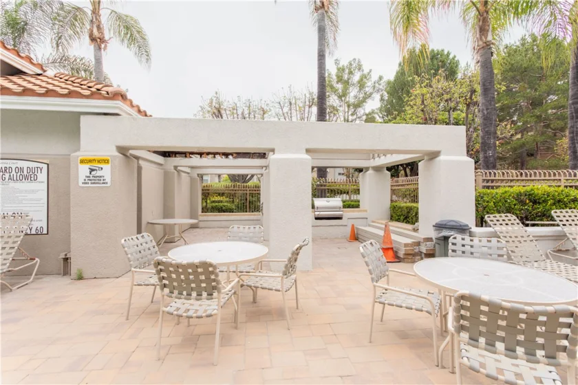 210 California Court photo 52