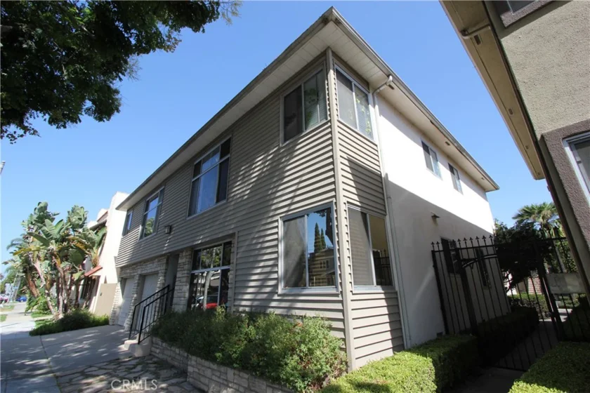 1831 E Appleton #9 photo 5