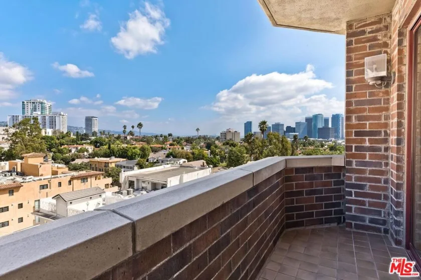 10550 Wilshire Boulevard #804 photo 7