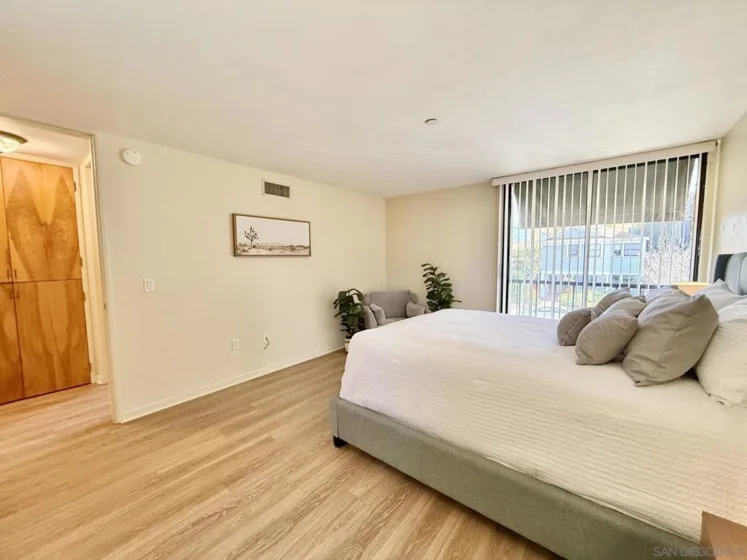 4082 Albatross Street #7 photo 25