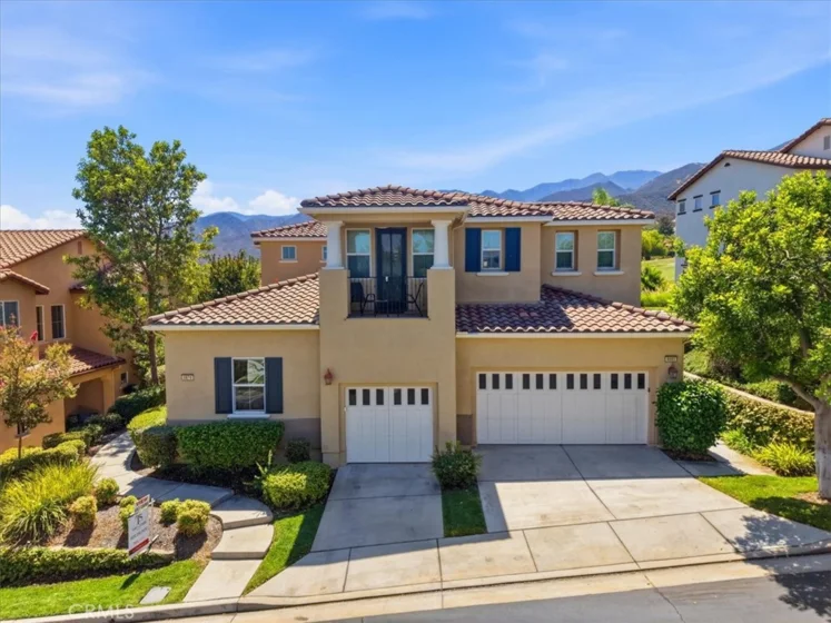 8879 Cuyamaca photo 8