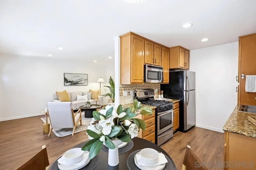 3562 Marlborough Avenue #4 photo 6