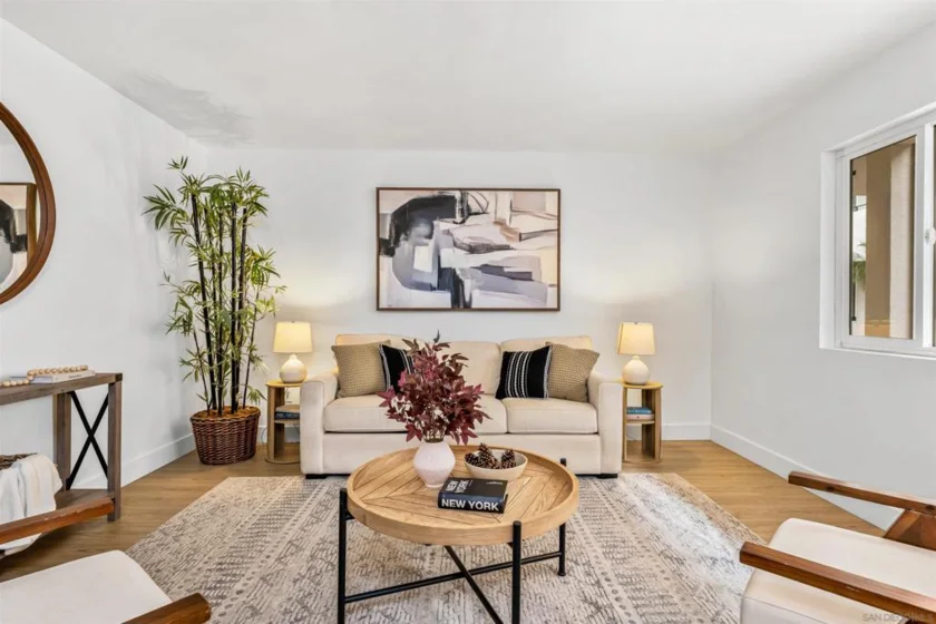 1030 Robinson Avenue #315 photo 1
