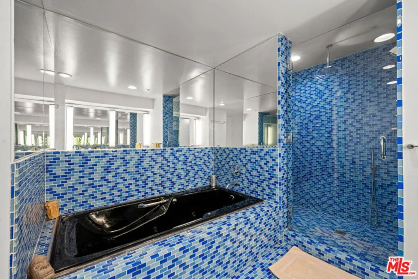 10520 Wilshire Boulevard #802 photo 8