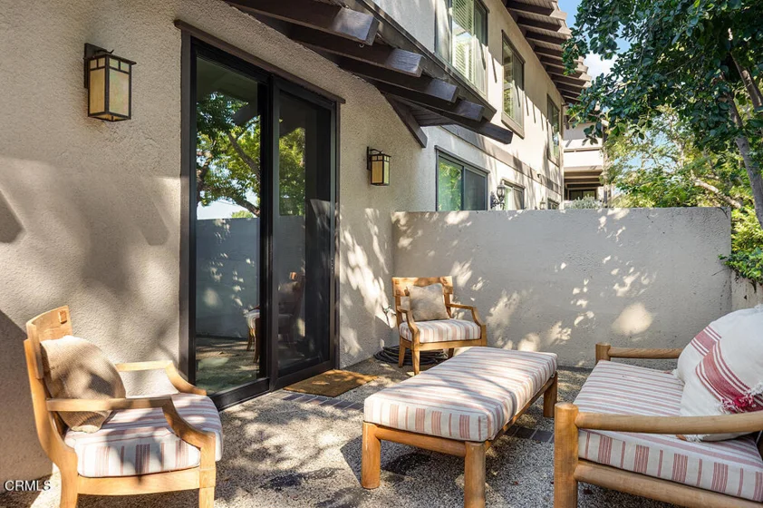480 S Orange Grove #1 photo 32
