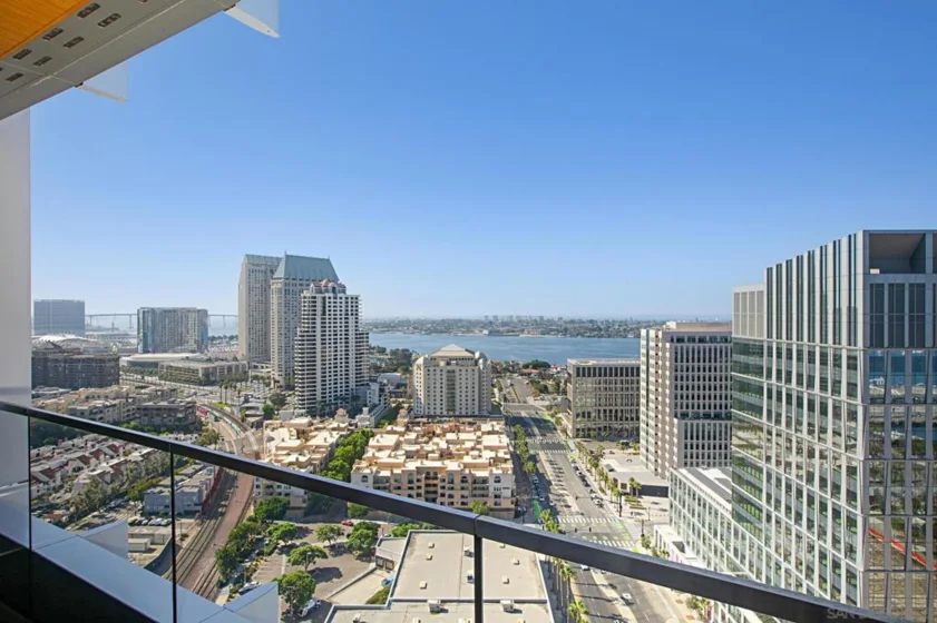 888 W E Street #2603 photo 1