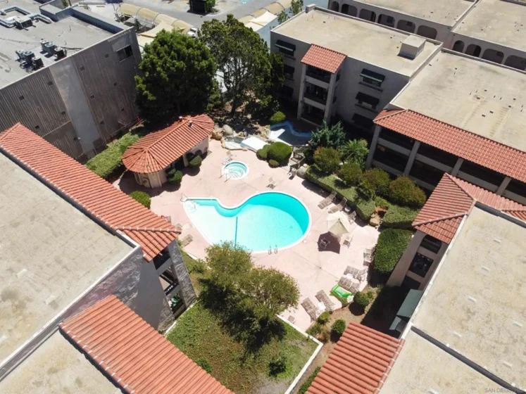 2540 Clairemont Drive #307 photo 5
